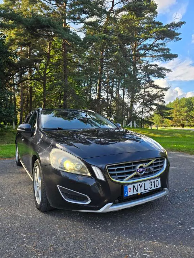 Volvo V60 - 1