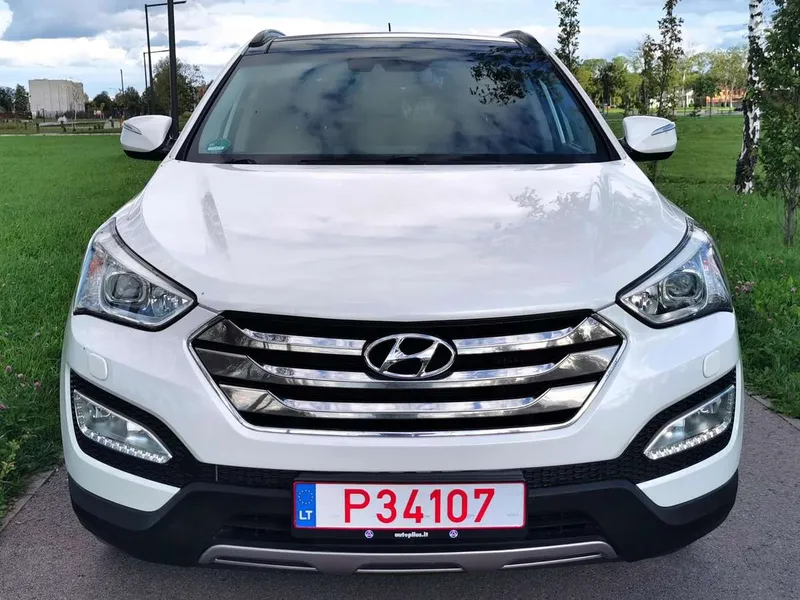 Hyundai Santa Fe - 1