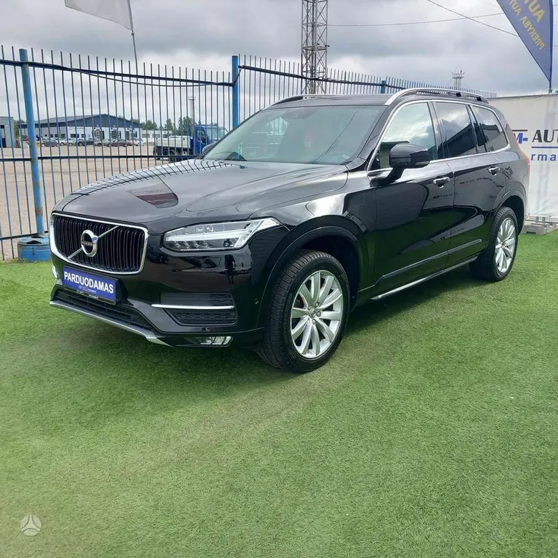 Volvo XC90 - 1