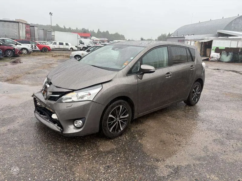 Toyota Toyota Verso
