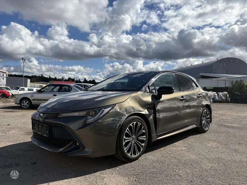 Toyota Corolla - 1