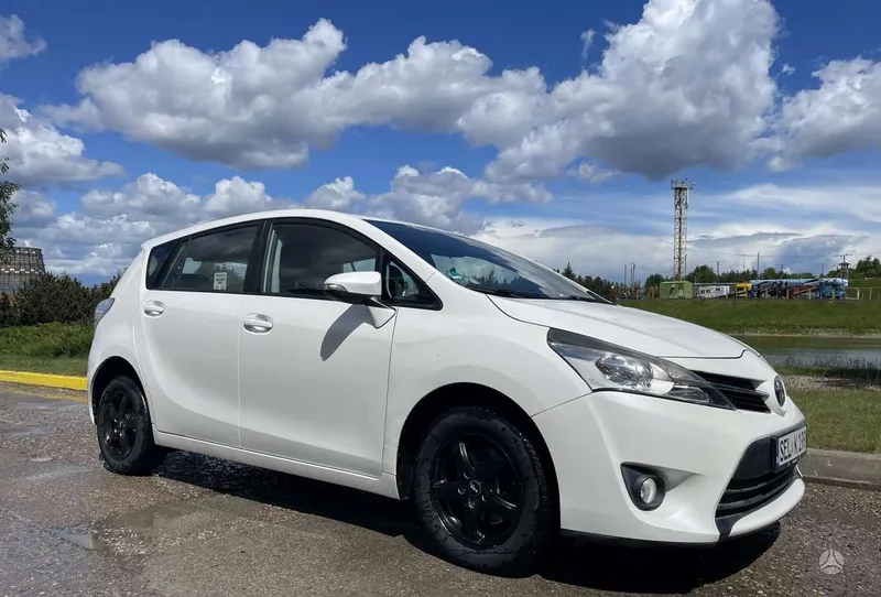 Toyota Toyota Verso