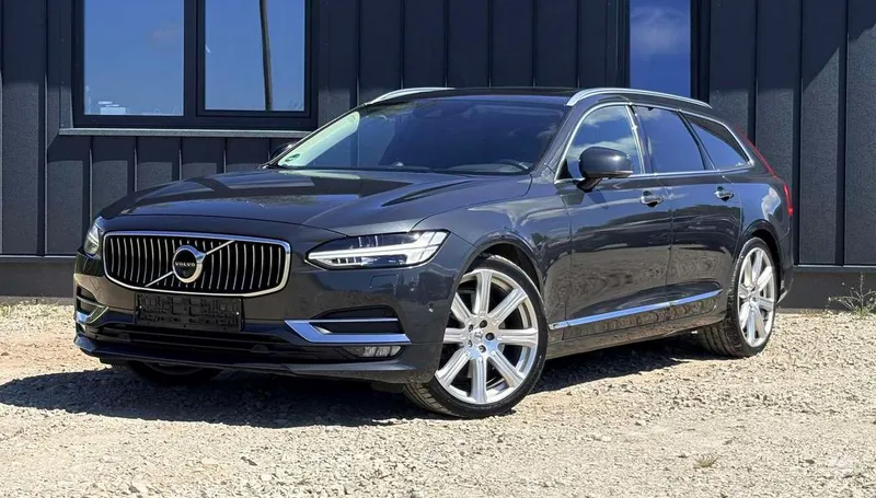 Volvo V90 - 1