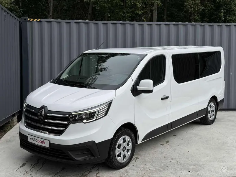Renault Trafic - 1