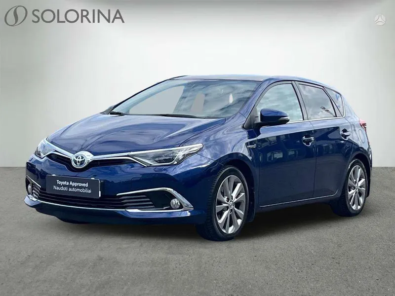 Toyota Auris - 1