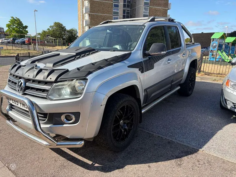 Volkswagen Amarok - 1