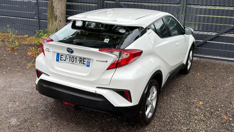 Toyota Toyota C-HR