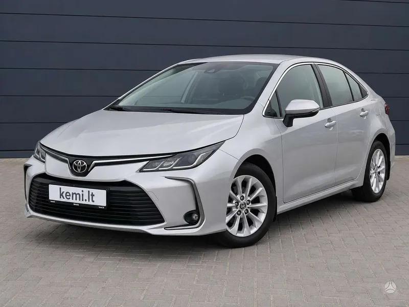 Toyota Corolla - 1