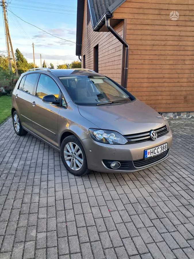 Volkswagen Golf Plus - 1