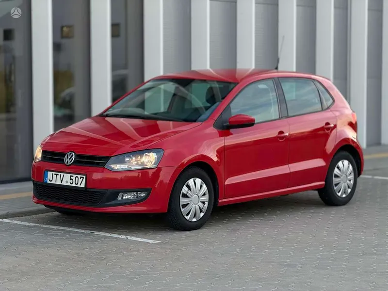 Volkswagen Polo - 1