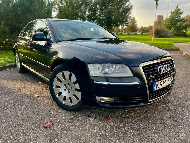 Audi A8 - 1
