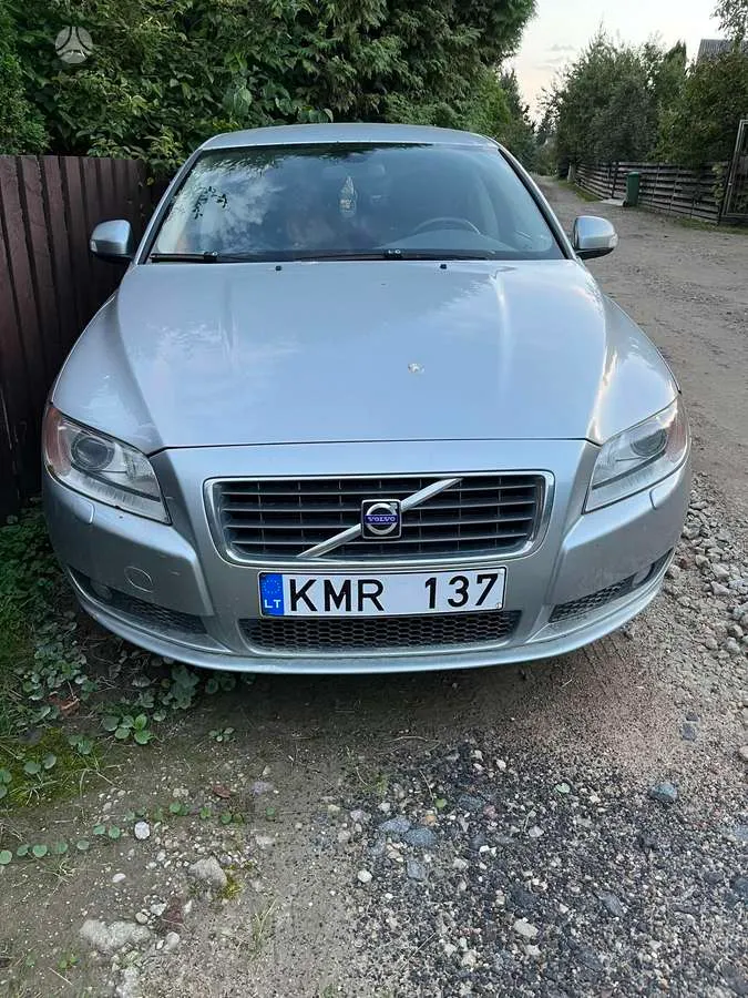 Volvo S80 - 1