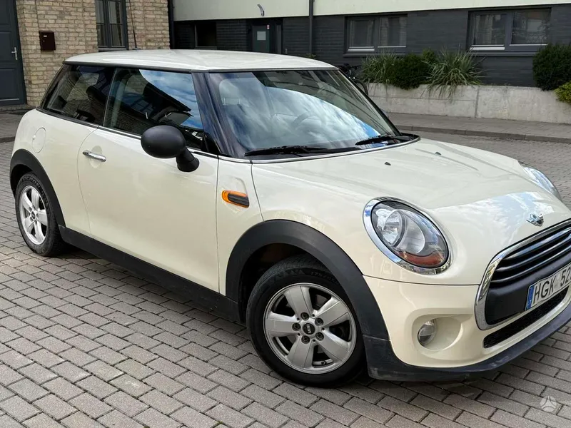 MINI One - 1