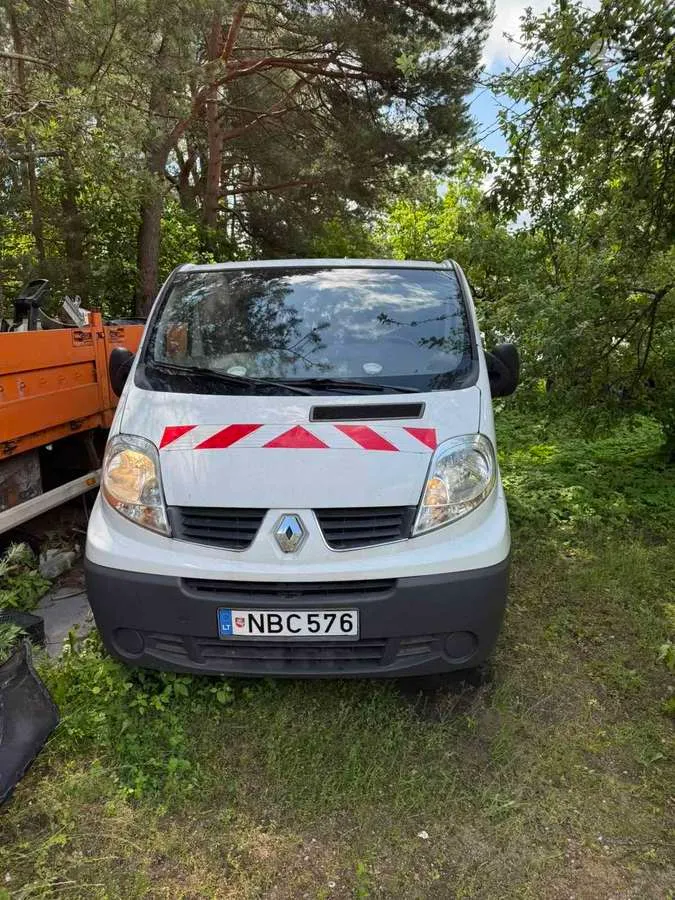 Renault Trafic - 1