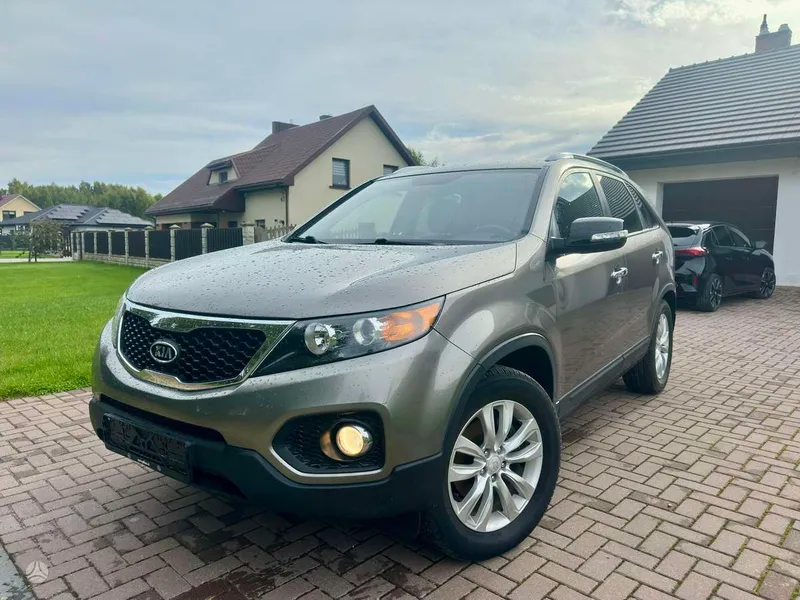 KIA Sorento - 1