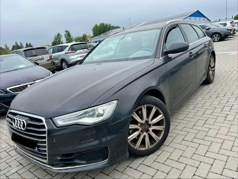 Audi A6 - 1