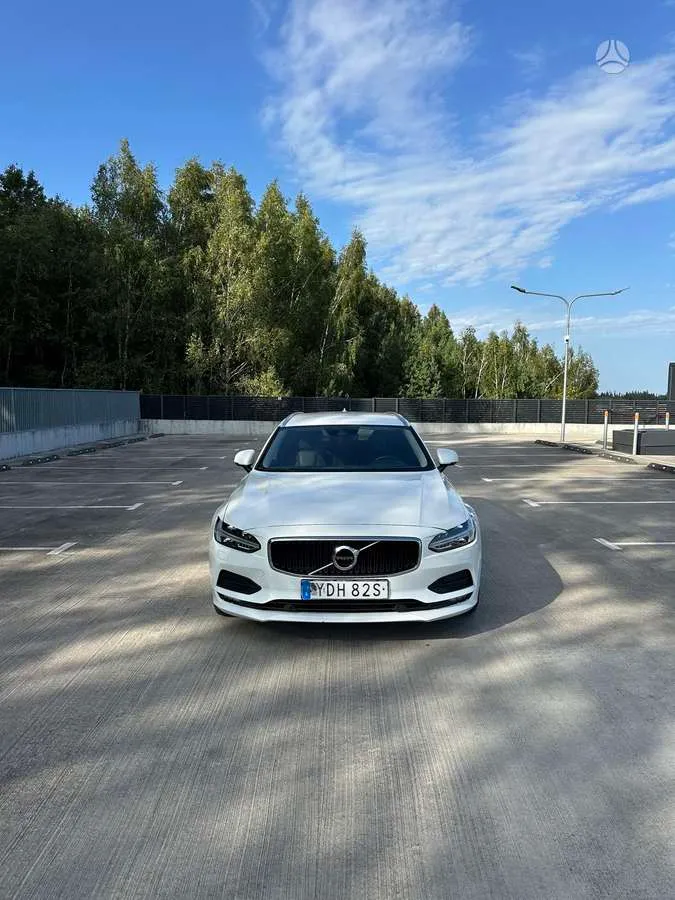 Volvo Volvo V90
