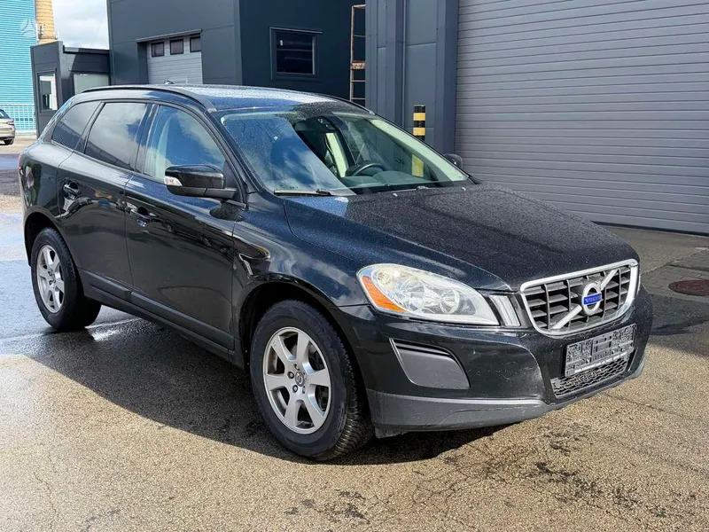 Volvo XC60 - 1