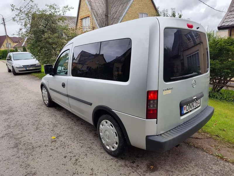 Opel Combo - 1