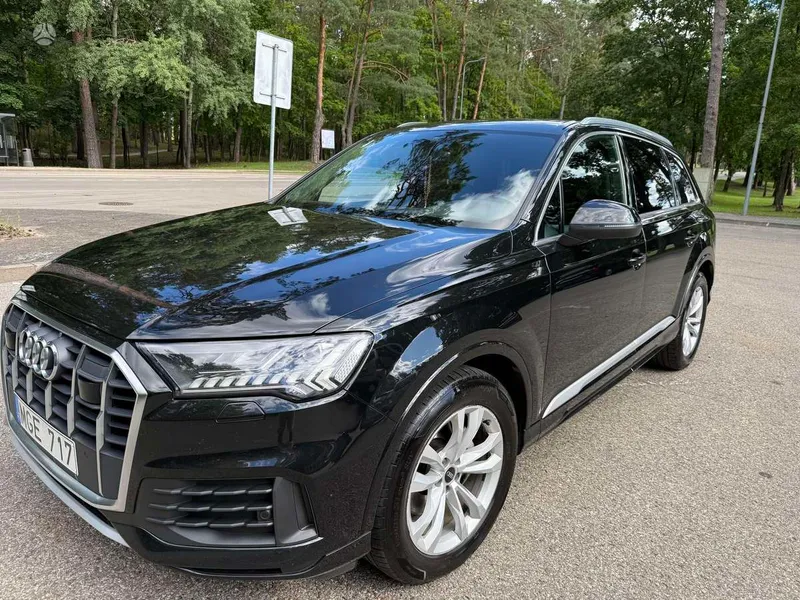 Audi Q7 - 1