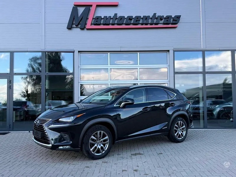 Lexus NX 300h - 1