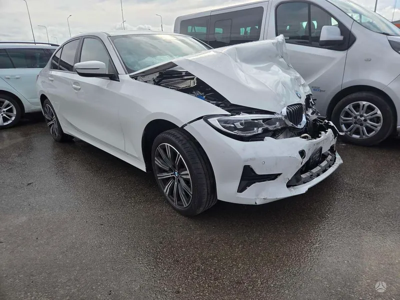 BMW 320 - 1