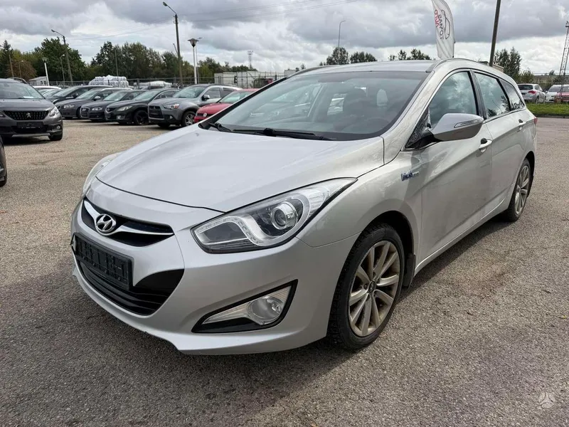 Hyundai Hyundai i40