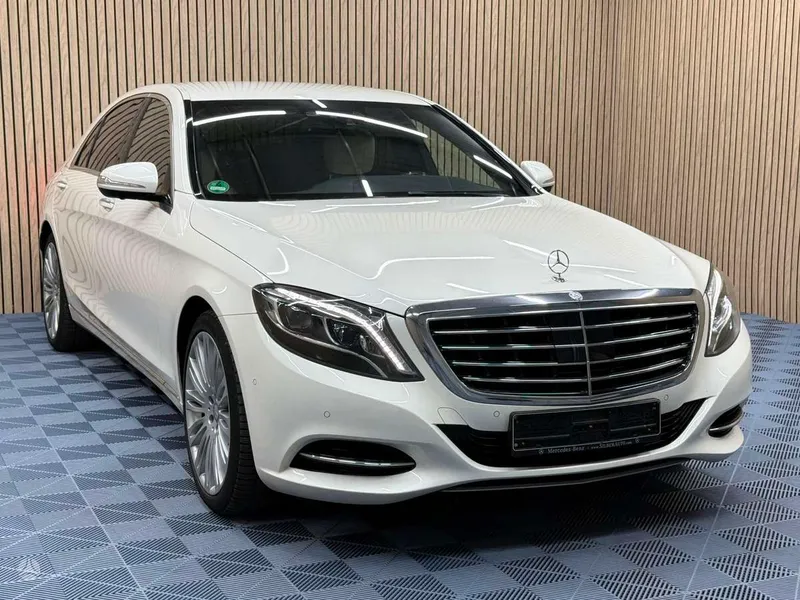 Mercedes-Benz S350 - 1