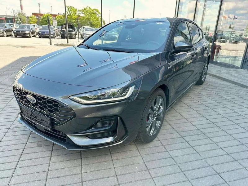 Ford Focus - 1