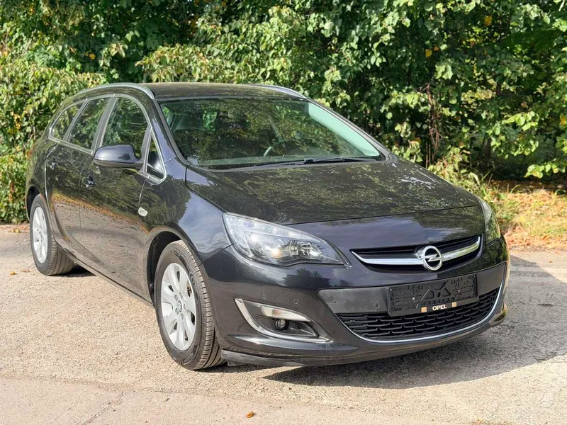 Opel Astra - 1