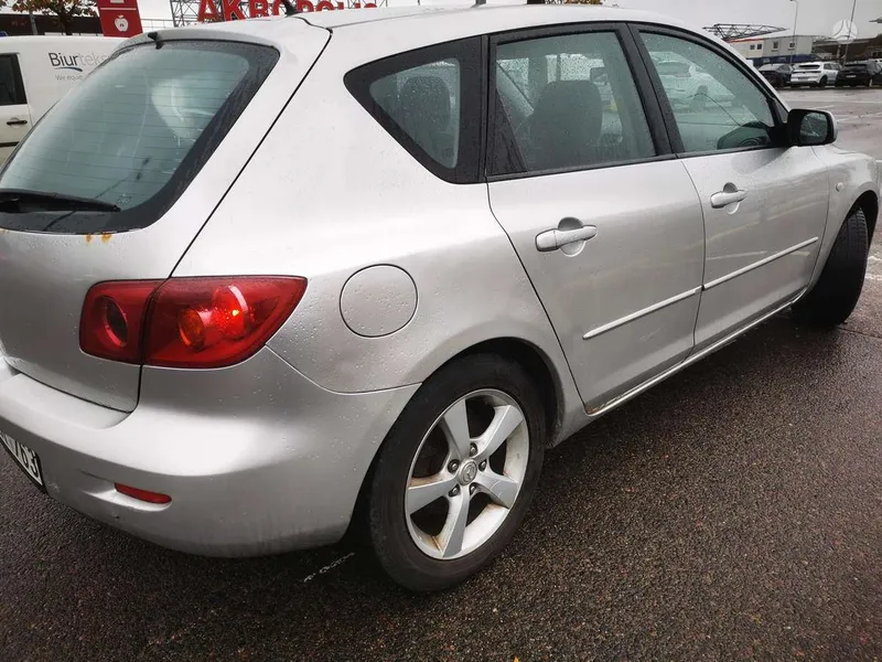 Mazda 3 - 1