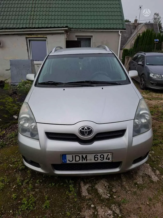 Toyota Toyota Corolla Verso