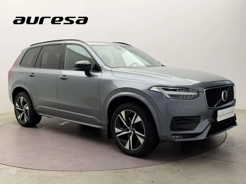 Volvo XC90 - 1