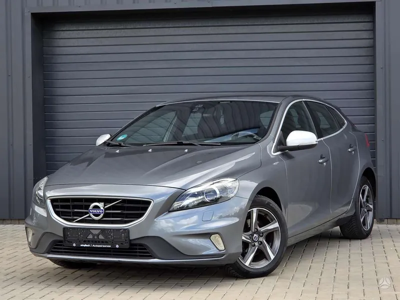Volvo V40 - 1