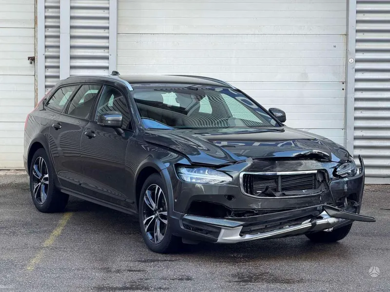 Volvo Volvo V90