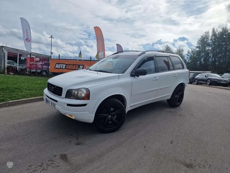 Volvo XC90 - 1