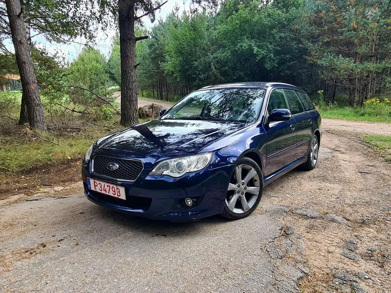 Subaru Legacy - 1