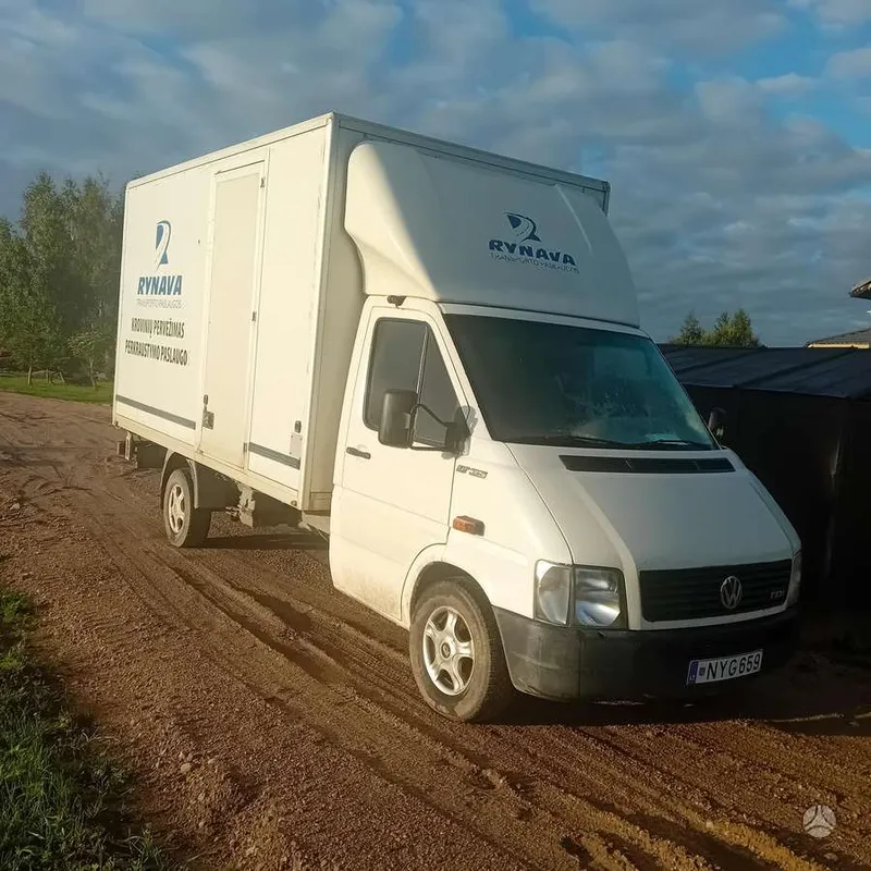 Volkswagen LT - 1