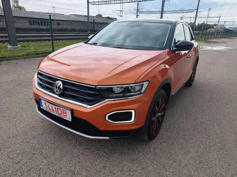 Volkswagen T-Roc - 1
