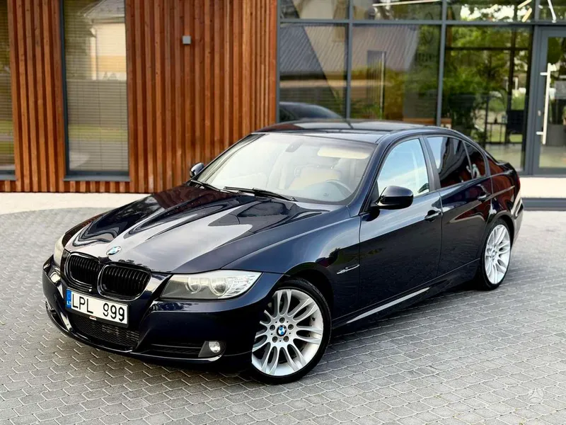 BMW 320 - 1