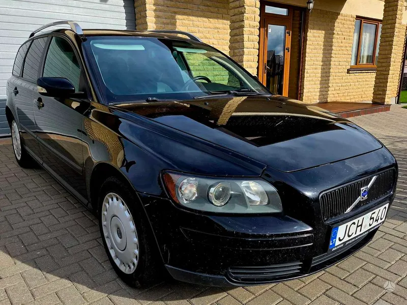 Volvo Volvo V50