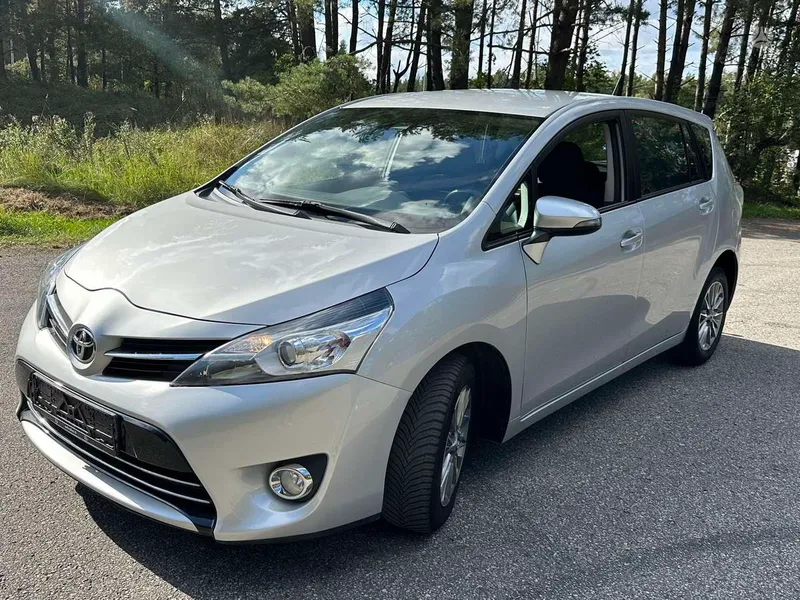 Toyota Toyota Verso