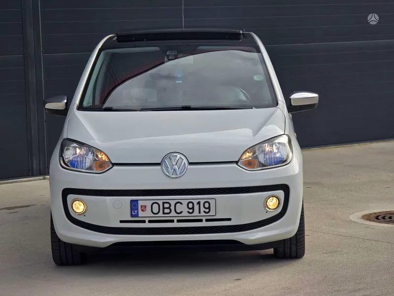 Volkswagen Up - 1