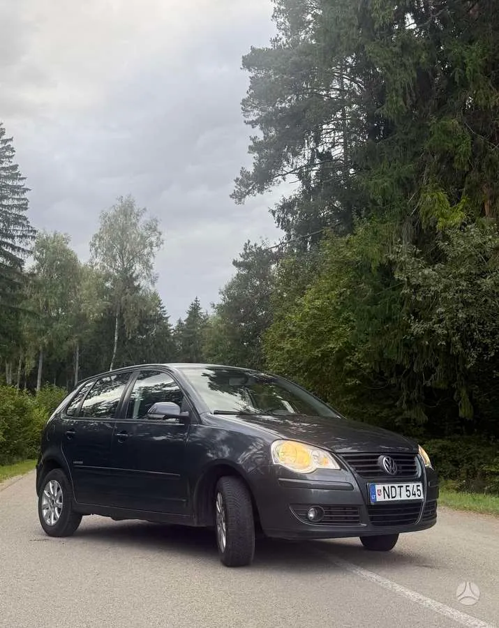 Volkswagen Polo - 1