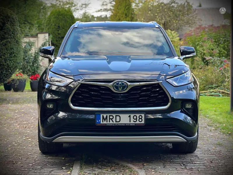 Toyota Highlander - 1