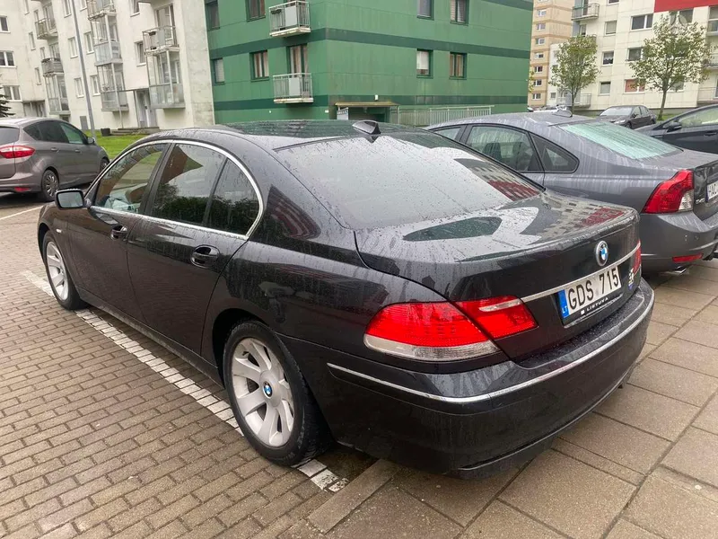 BMW BMW 730