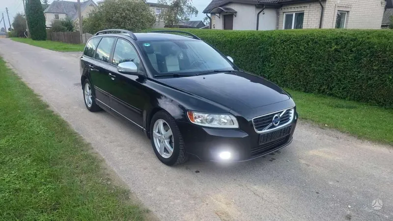 Volvo Volvo V50