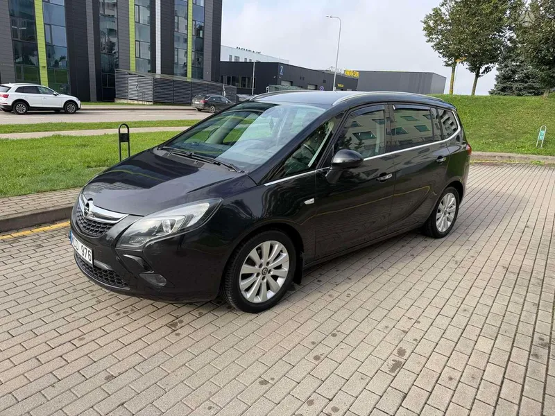 Opel Zafira - 1