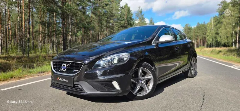 Volvo Volvo V40