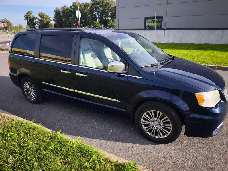Chrysler Chrysler Town & Country